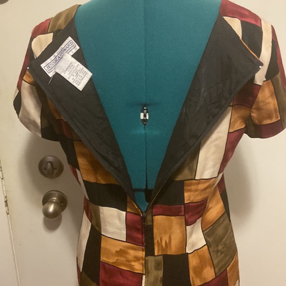 Vintage Jessica Howard 100% Polyester Fall colors Dress feels like silk 10 - Picture 7 of 8